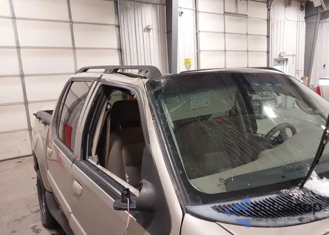 2004 Ford Explorer Sport Trac Adrenalin/Xls/Xlt z USA, uszkodzony, nr VIN 1FMZU77K84UB94184